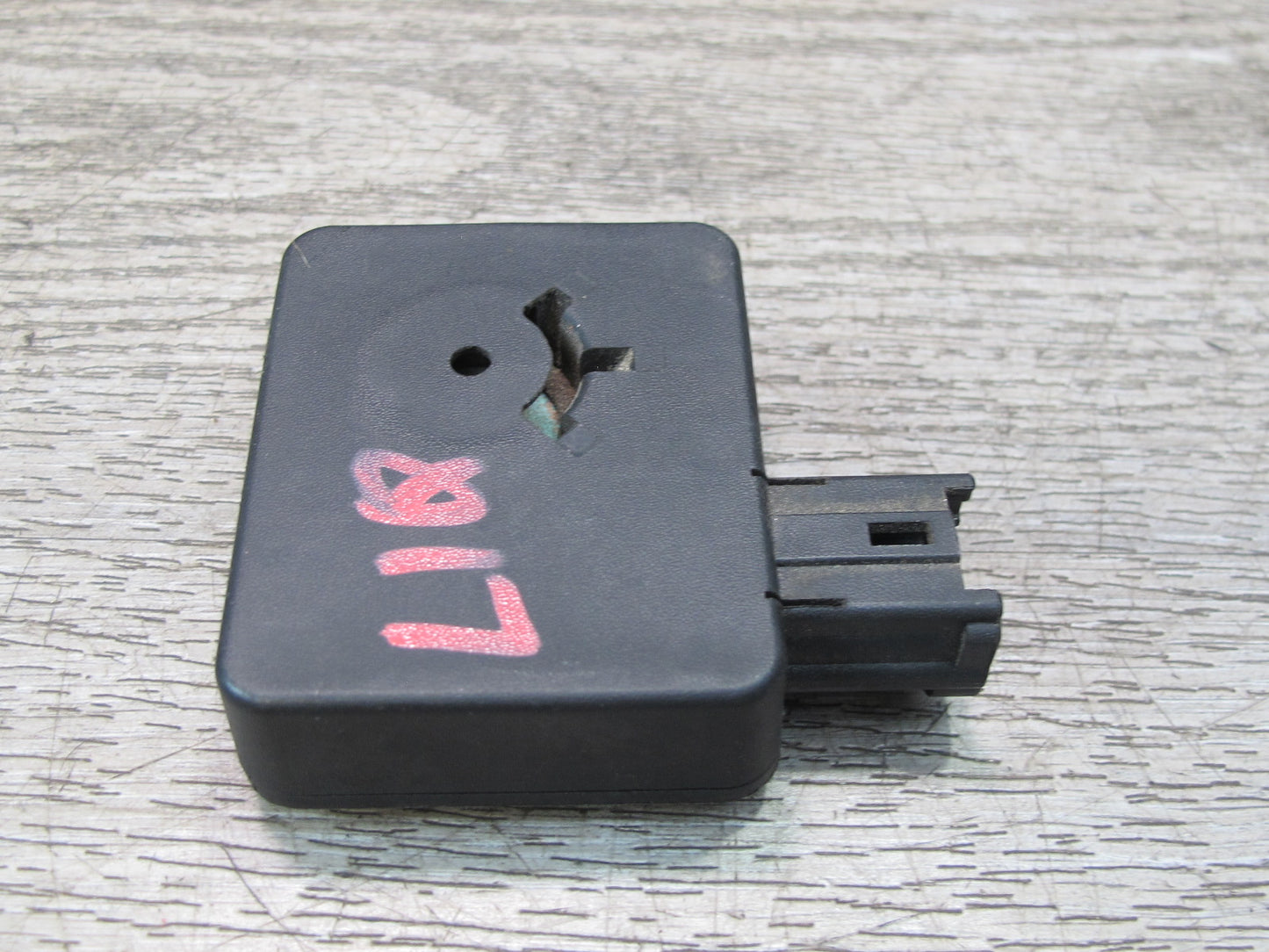 2013-2020 Infiniti JX35 QX60 Keyless Entry Warning Buzzer Module