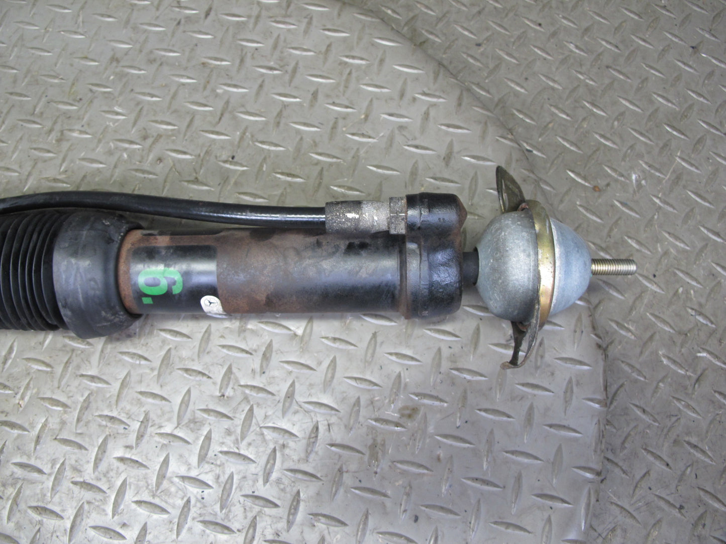 96-99 Mercedes W140 C140 Set of 2 Rear Hydraulic Strut Shock Absorber OEM