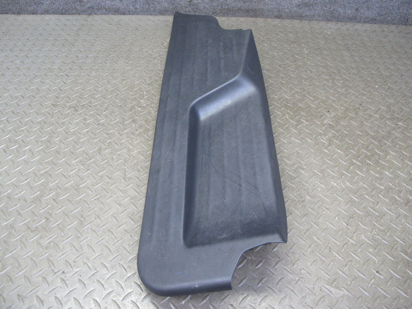 2013-2020 Infiniti JX35 QX60 Set of 2 Rear Door Scuff Sill Plate Trim Panel