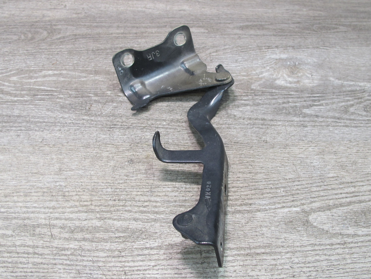 2014-2020 Infiniti QX60 Front Left & Right Hood Hinge Set of 2