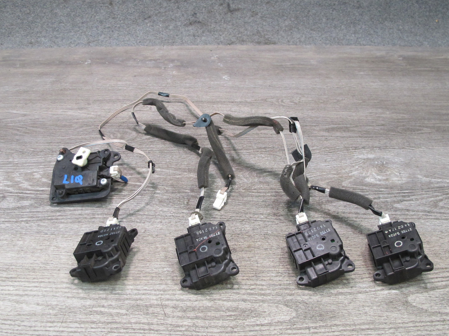 2013-2020 Infiniti JX35 QX60 A/C Heater Flap Door Actuator Motor Wiring Set