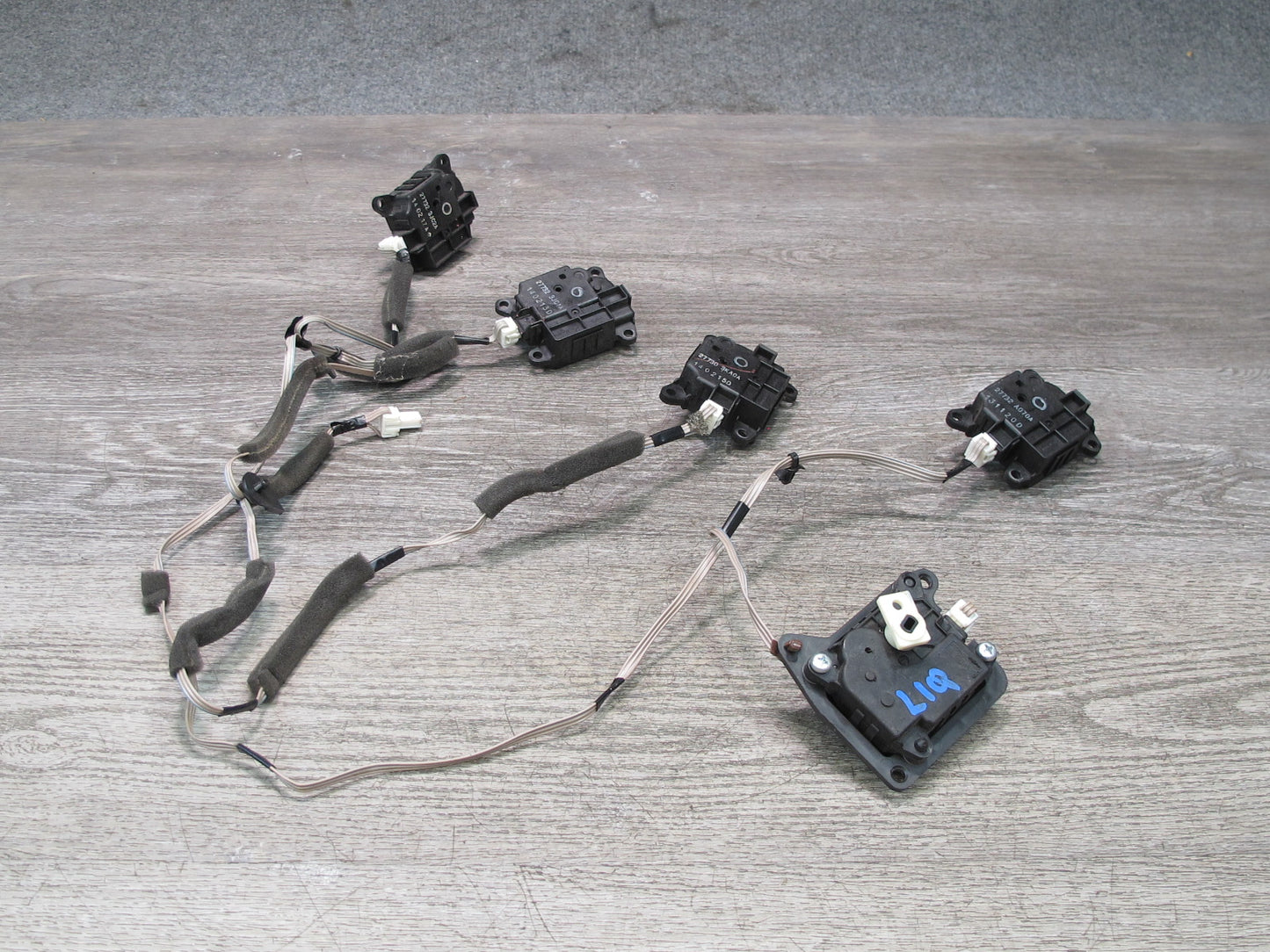 2013-2020 Infiniti JX35 QX60 A/C Heater Flap Door Actuator Motor Wiring Set
