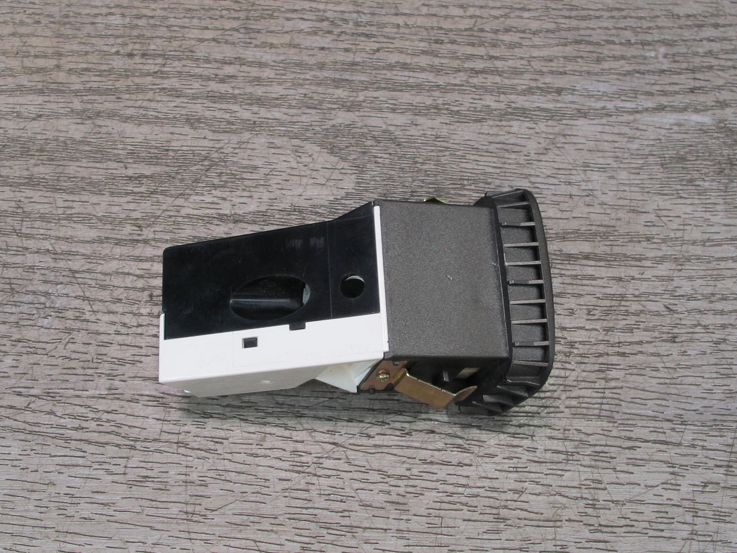 01-06 Lexus UCF30L LS430 Driver Temperature Control Switch 87190-50010 OEM