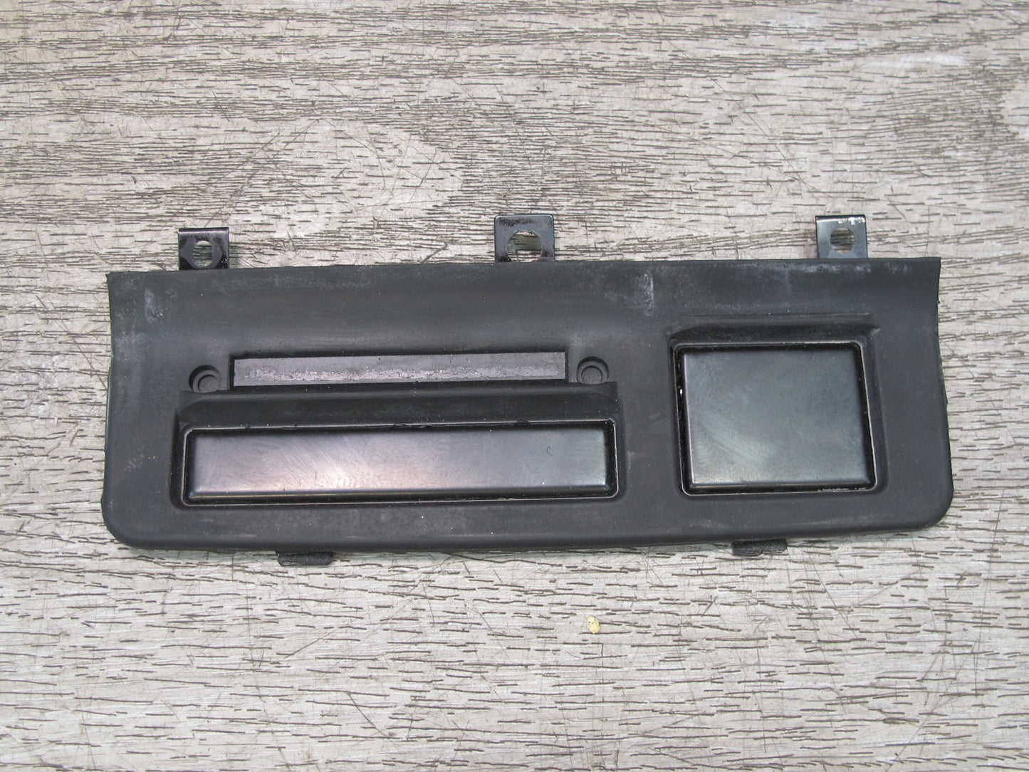 01-06 Lexus UCF30 LS430 Center Console Ashtray w Cover Bracket OEM