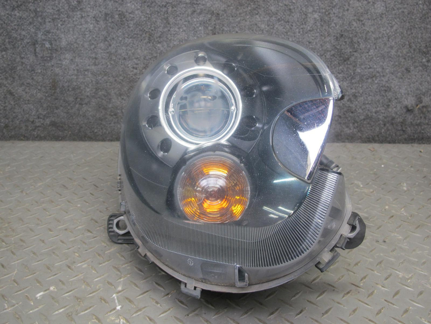 11-15 Mini Cooper R60 R61 Front Left & Right BI Xenon Headlight Lamp Set OEM