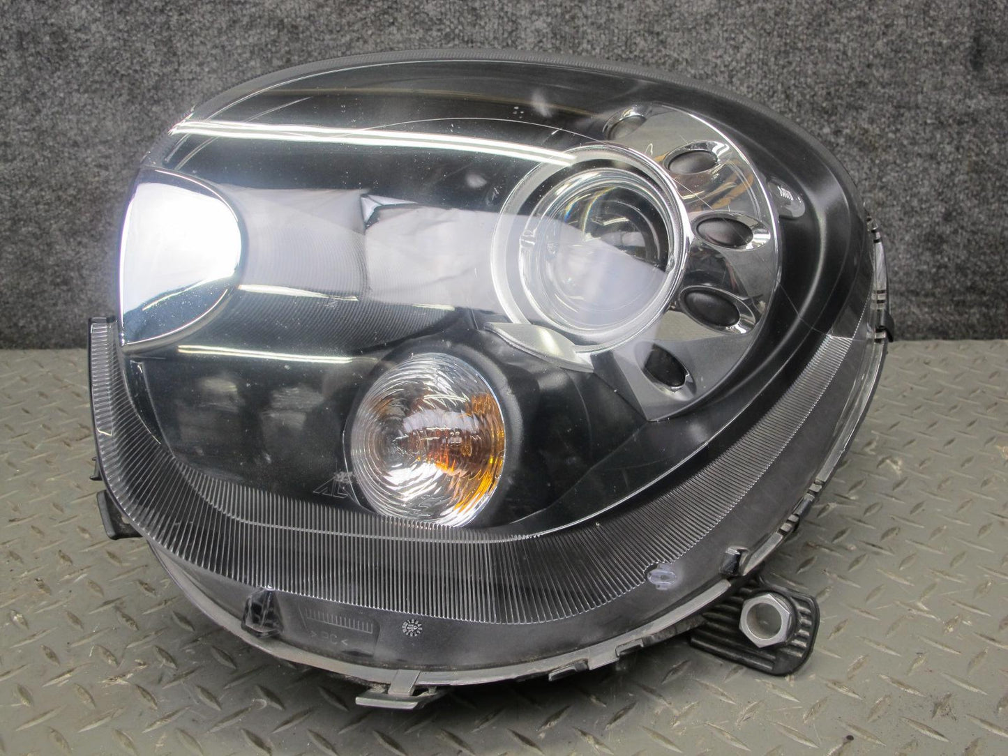 11-15 Mini Cooper R60 R61 Front Left & Right BI Xenon Headlight Lamp Set OEM