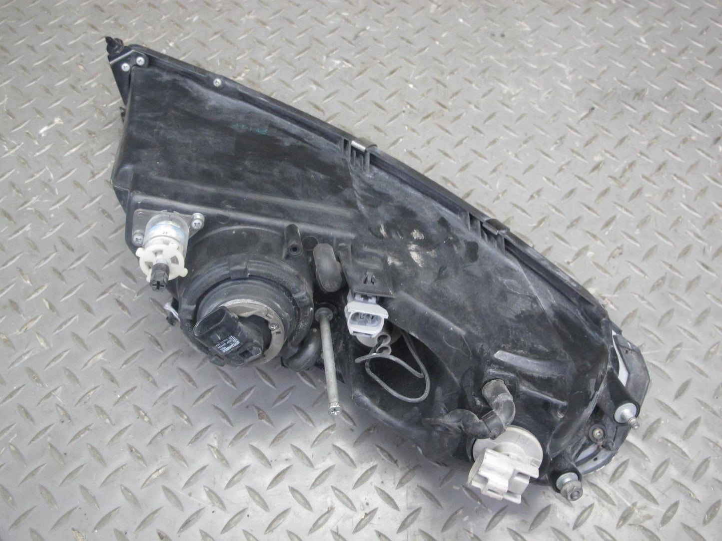97-98 Lexus UZZ30L SC300 SC400 Front Left Outer Halogen Headlight Lamp OEM