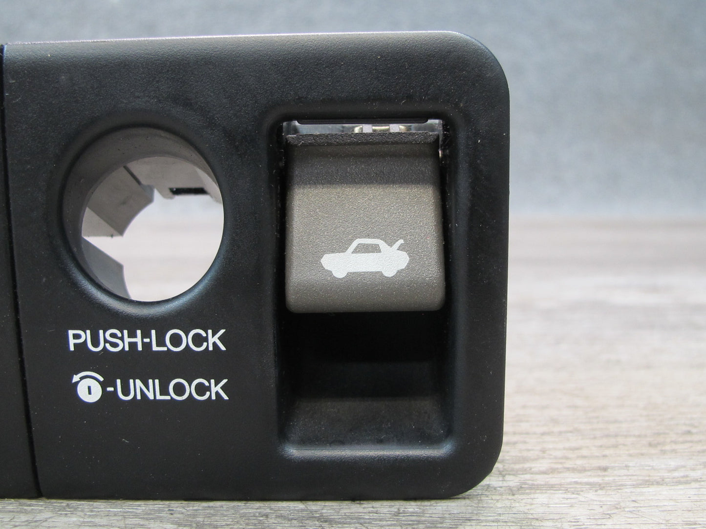 01-06 Lexus UCF30L LS430 Fuel Door Trunk Lid Release Switch Panel Black OEM