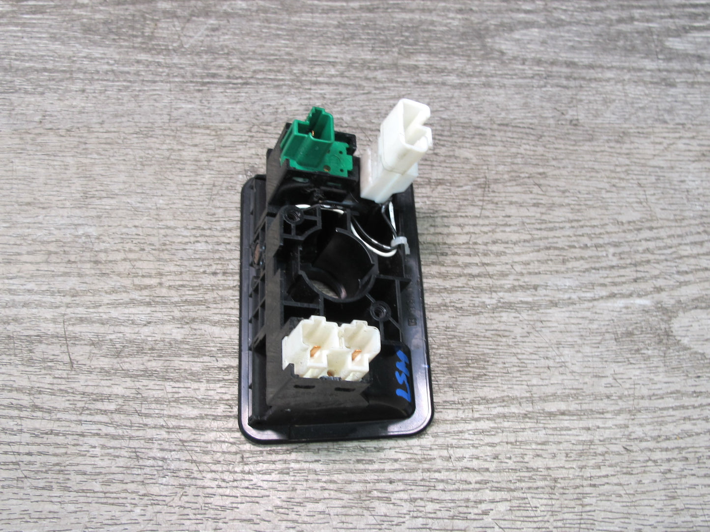 01-06 Lexus UCF30L LS430 Fuel Door Trunk Lid Release Switch Panel Black OEM