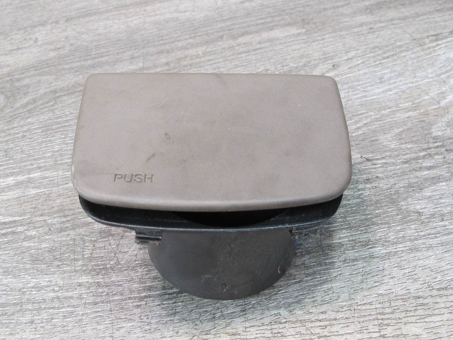 92-00 Lexus JZZ31L SC400 SC300 Front Center Console CUP Holder 55625-24030 OEM