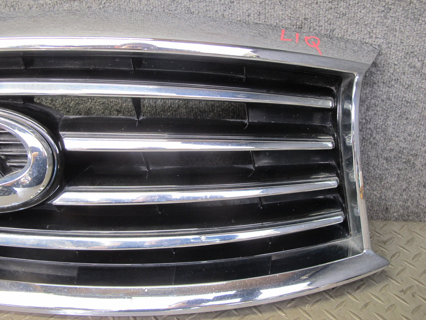 2014-2015 Infiniti QX60 2.5L Hybrid Front Bumper Chrome Grille w Camera