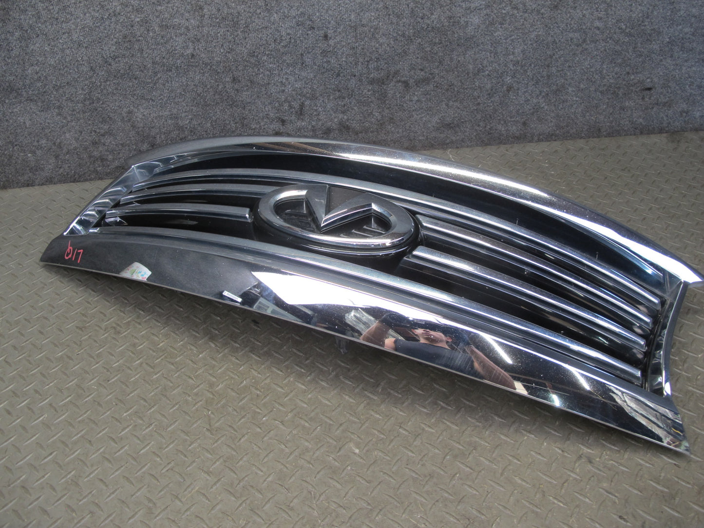 2014-2015 Infiniti QX60 2.5L Hybrid Front Bumper Chrome Grille w Camera