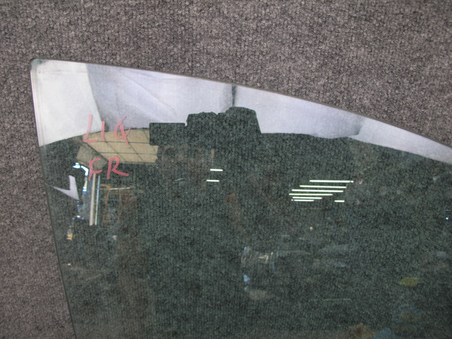 2014-2015 Infiniti QX60 Front Right Door Glass Window