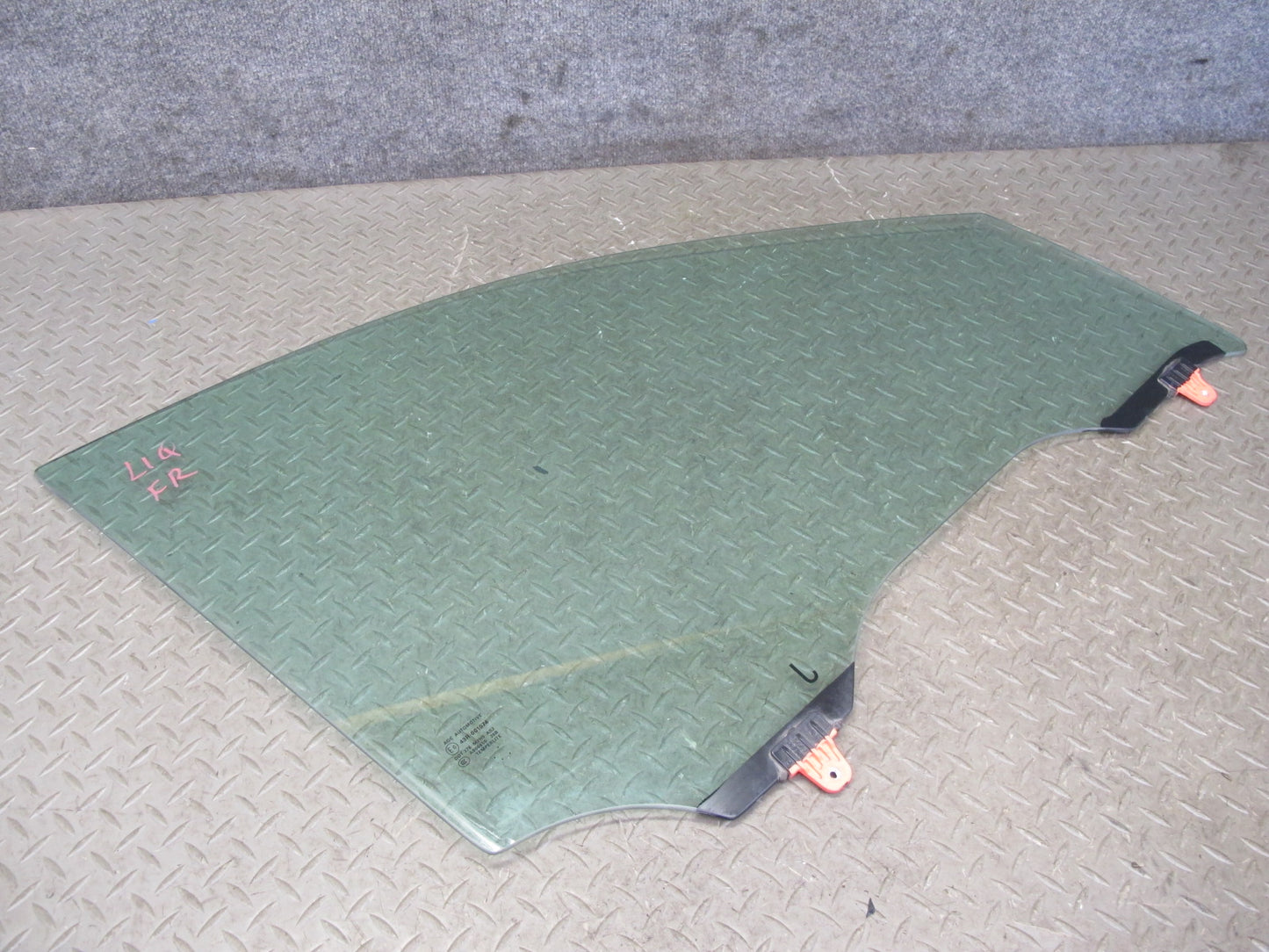 2014-2015 Infiniti QX60 Front Right Door Glass Window