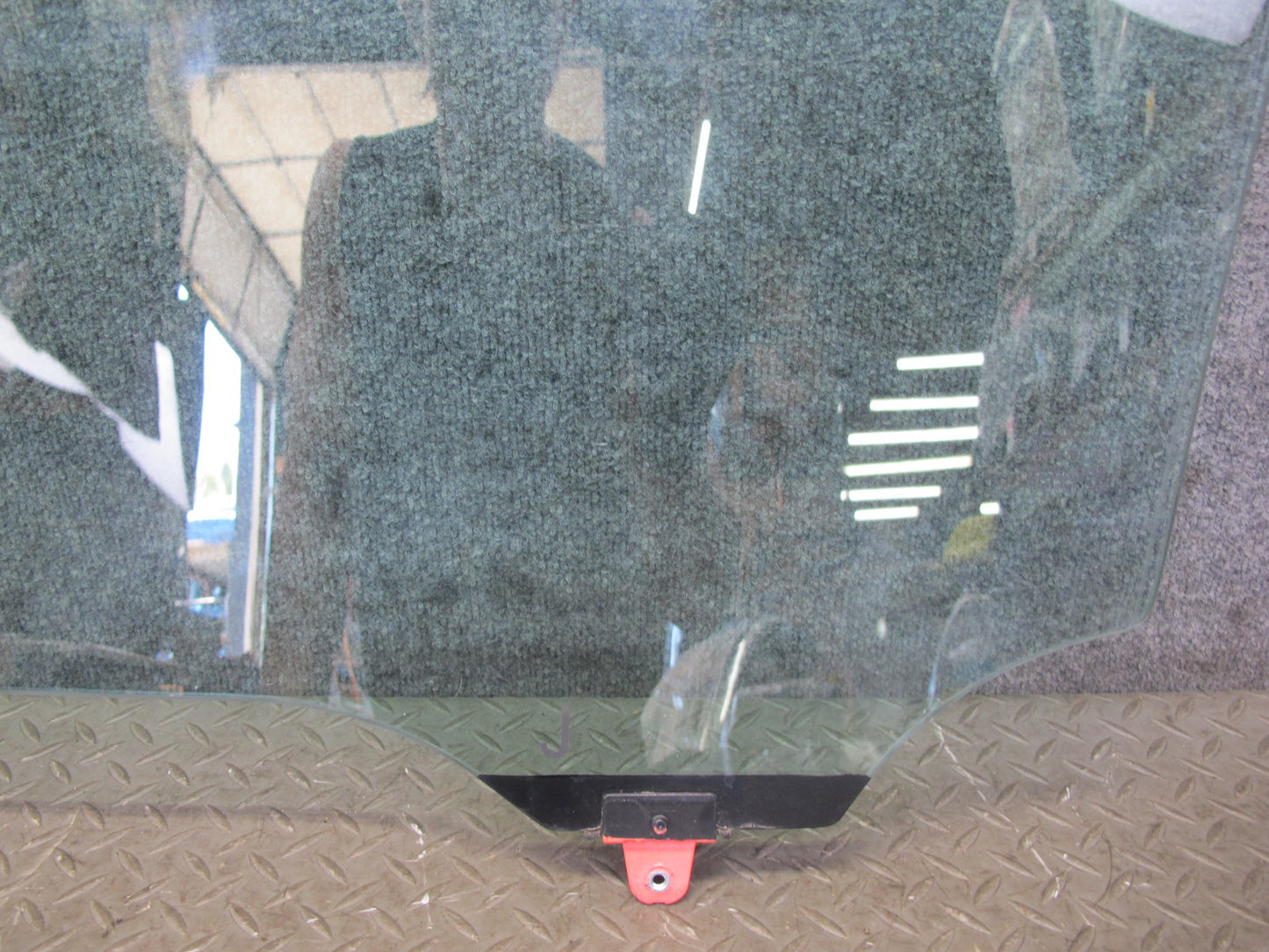 2014-2015 Infiniti QX60 Front Right Door Glass Window