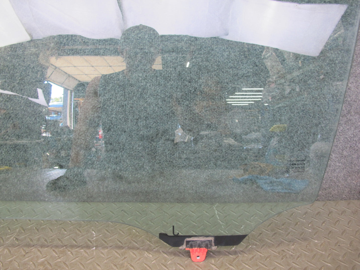 2014-2015 Infiniti QX60 Front Left Door Glass Window