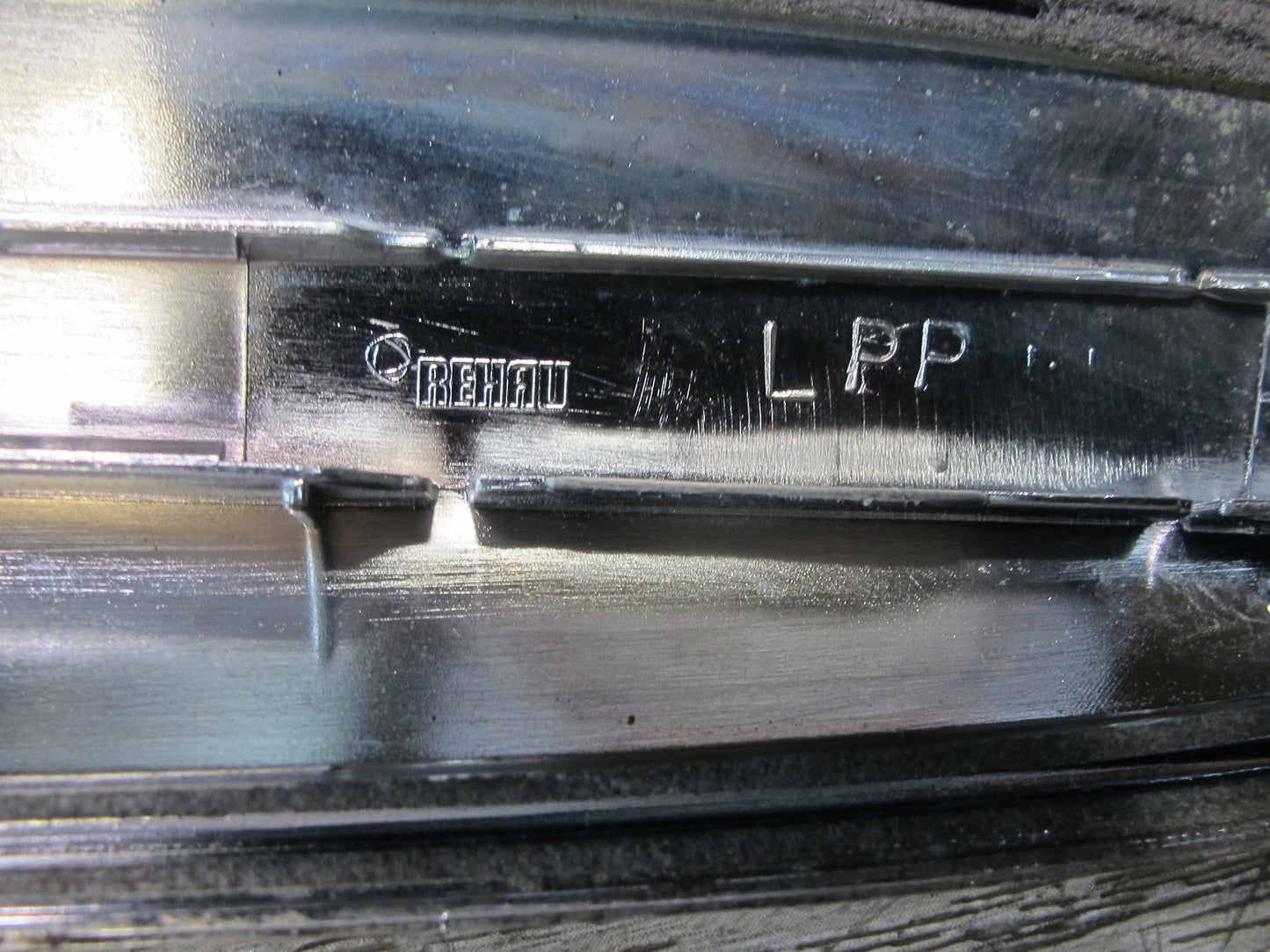 2014-2020 Infiniti QX60 Rear Left Door Chrome Lower Trim Molding 82871-3JA0A