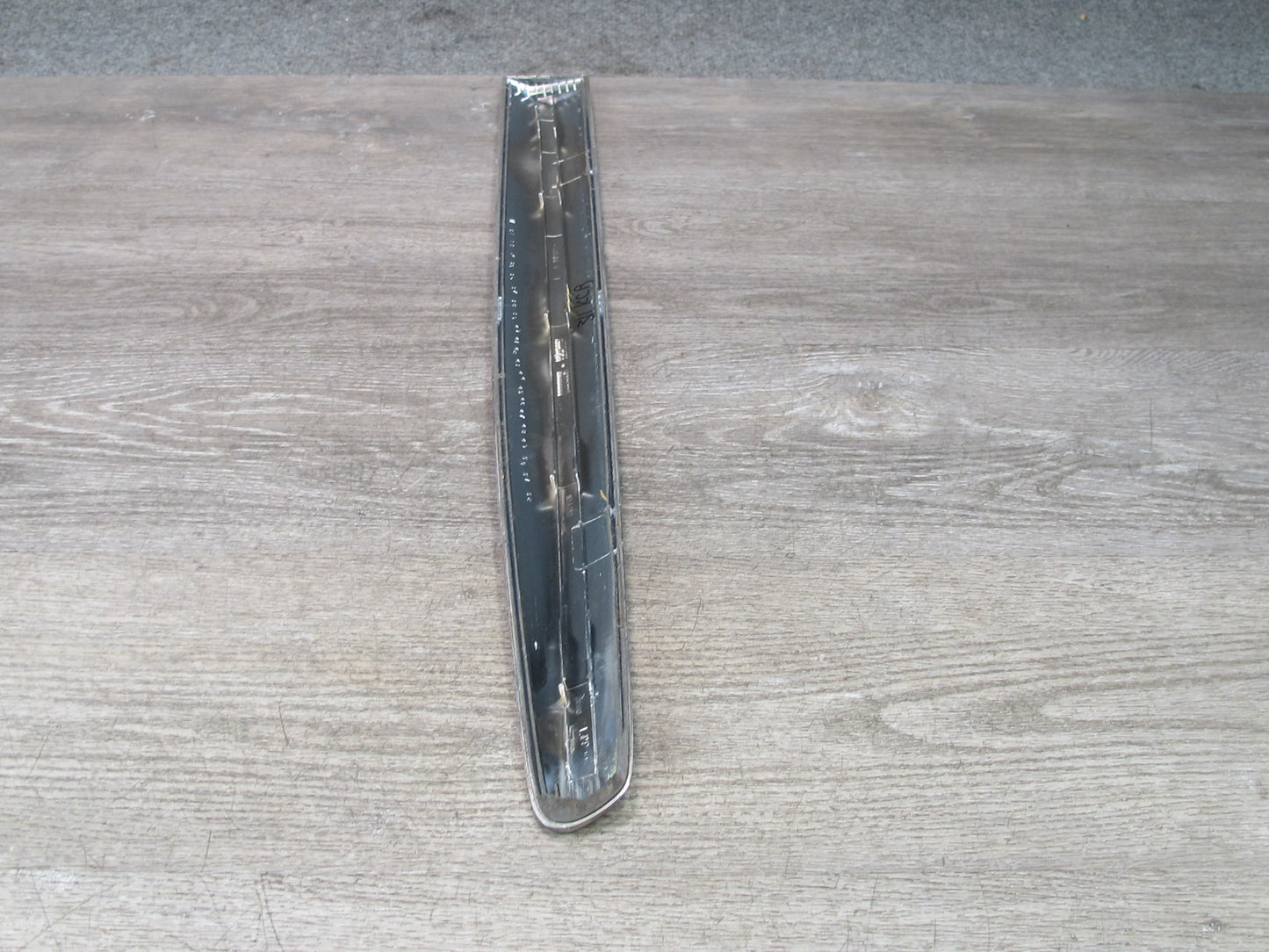2014-2020 Infiniti QX60 Rear Left Door Chrome Lower Trim Molding 82871-3JA0A