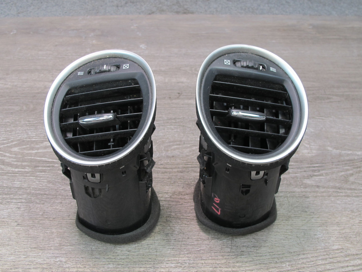 2014-2020 Infiniti QX60 Dash Front Left & Right A/C Air Vent Set of 2