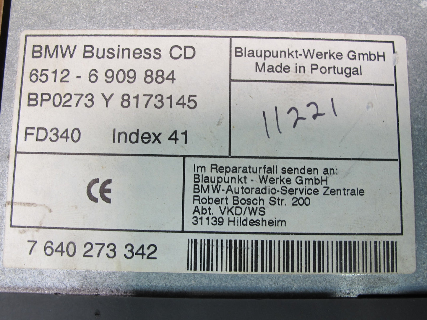 99-02 BMW E36/7 Z3 Stereo Radio AM FM Business CD Player 6909884 OEM