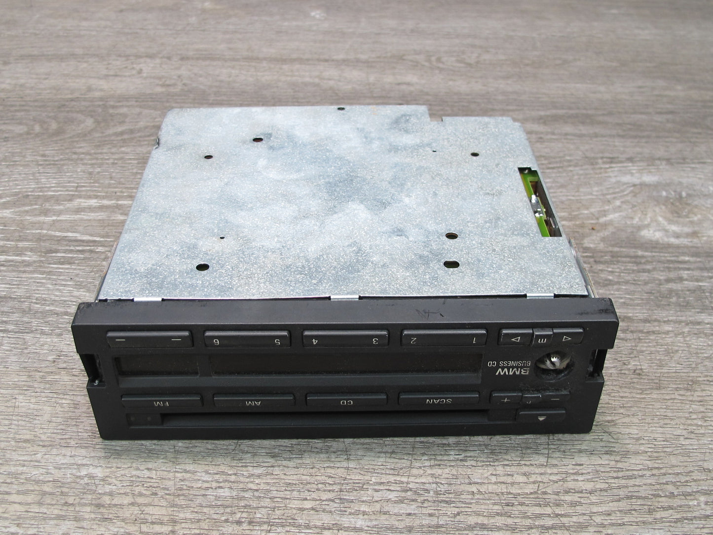 99-02 BMW E36/7 Z3 Stereo Radio AM FM Business CD Player 6909884 OEM