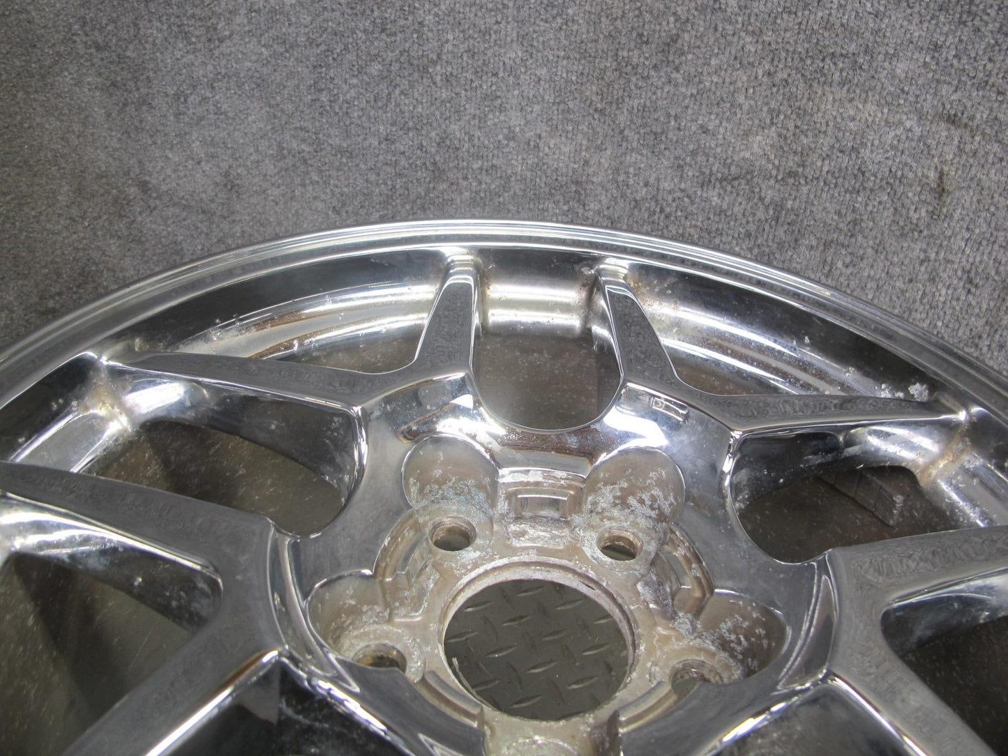 97-04 Chevrolet Corvette C5 Aftermarket R18" Chrome Alloy Wheel Rim 18x9.5J ET65