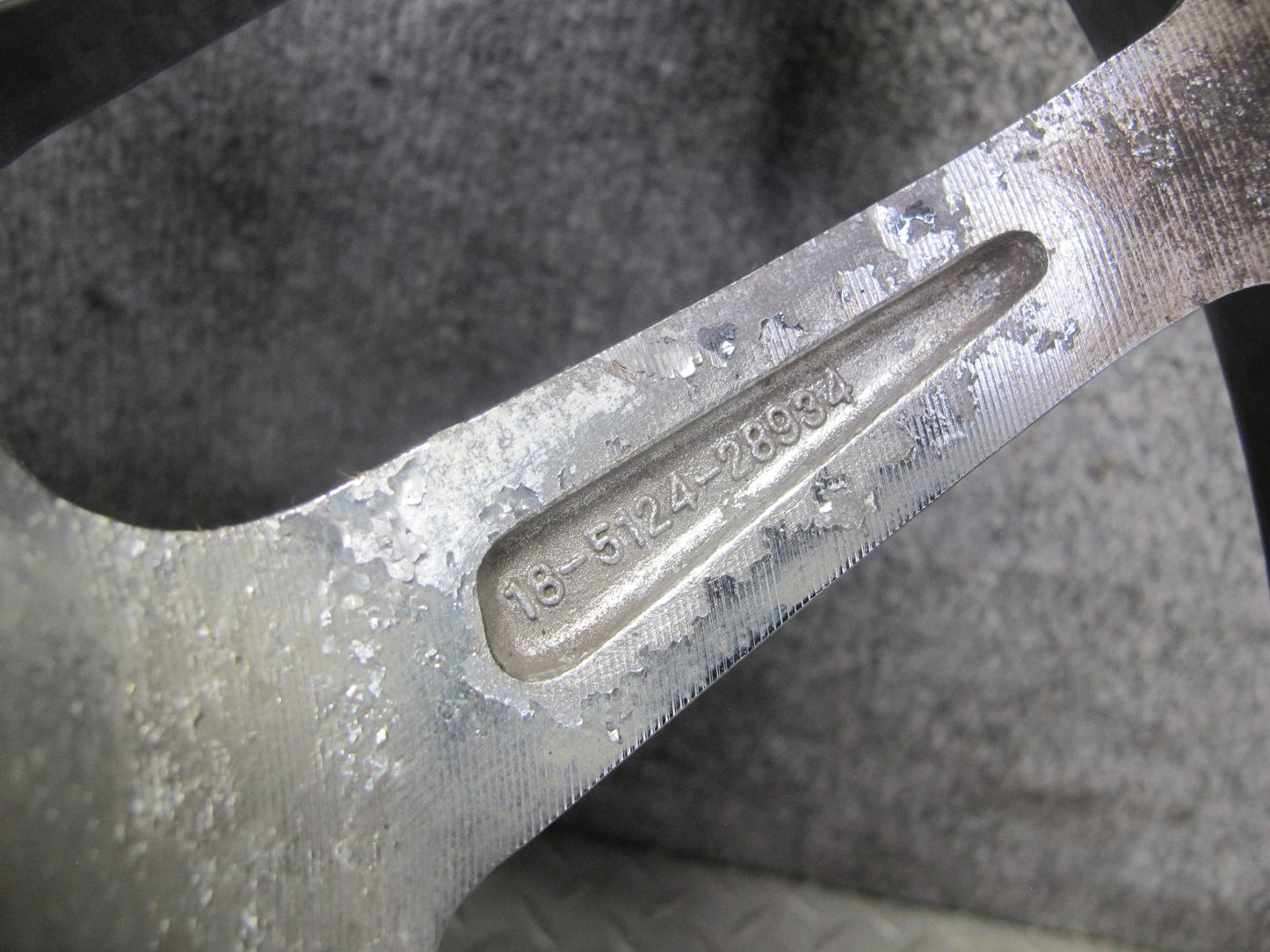 97-04 Chevrolet Corvette C5 Aftermarket R18" Chrome Alloy Wheel Rim 18x9.5J ET65