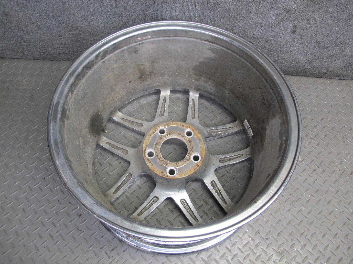 97-04 Chevrolet Corvette C5 Aftermarket R18" Chrome Alloy Wheel Rim 18x9.5J ET65