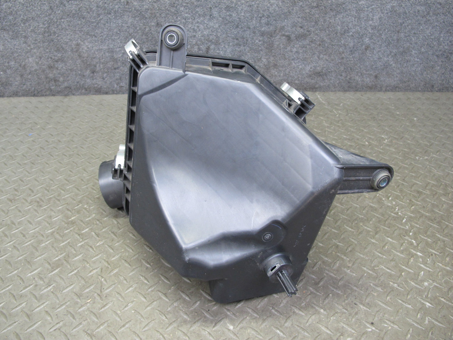 06-15 Lexus GSE20L IS250 2.5L Air Intake Cleaner Filter Box 014140-433 OEM