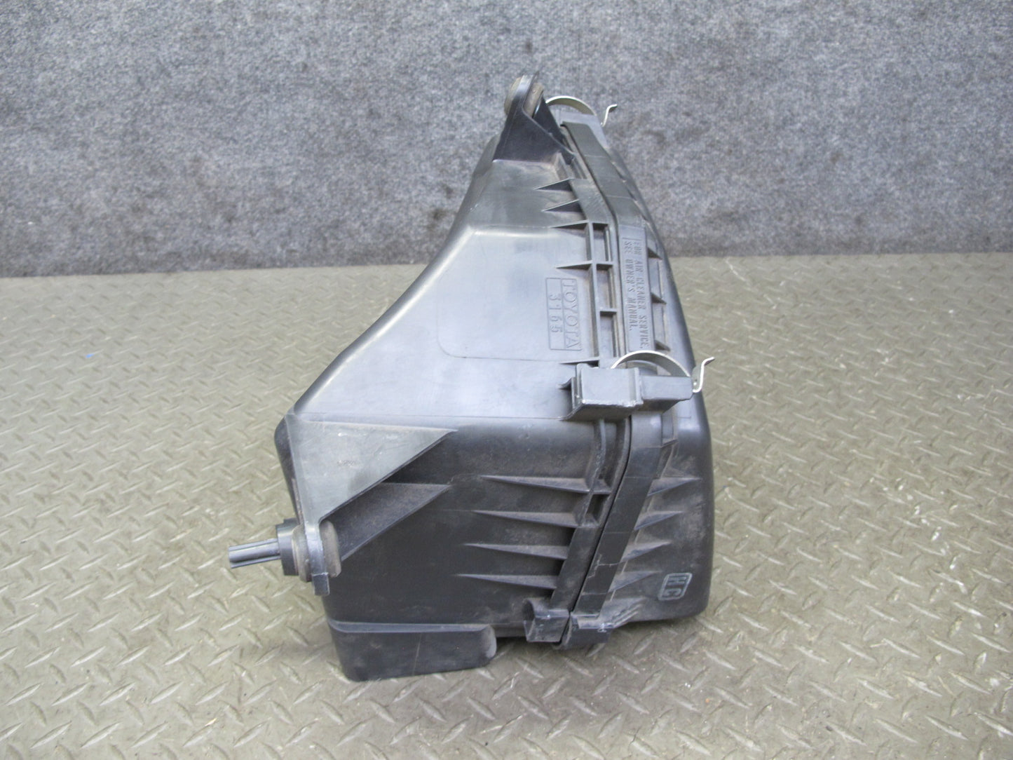 06-15 Lexus GSE20L IS250 2.5L Air Intake Cleaner Filter Box 014140-433 OEM