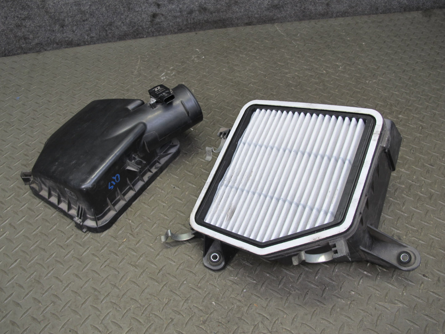 06-15 Lexus GSE20L IS250 2.5L Air Intake Cleaner Filter Box 014140-433 OEM