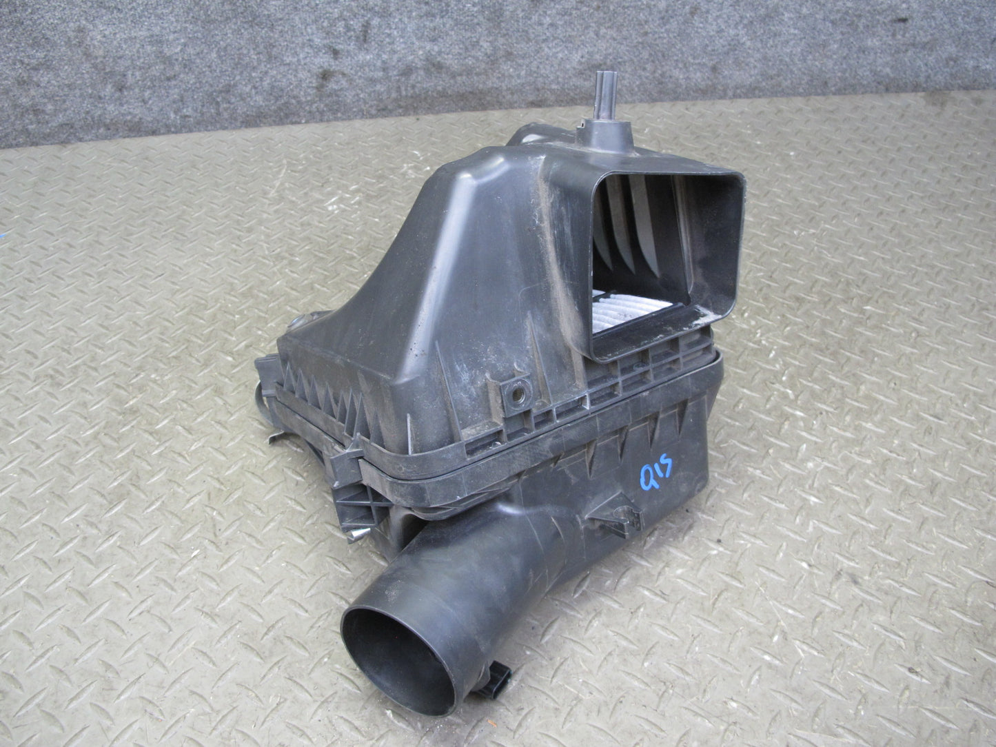 06-15 Lexus GSE20L IS250 2.5L Air Intake Cleaner Filter Box 014140-433 OEM