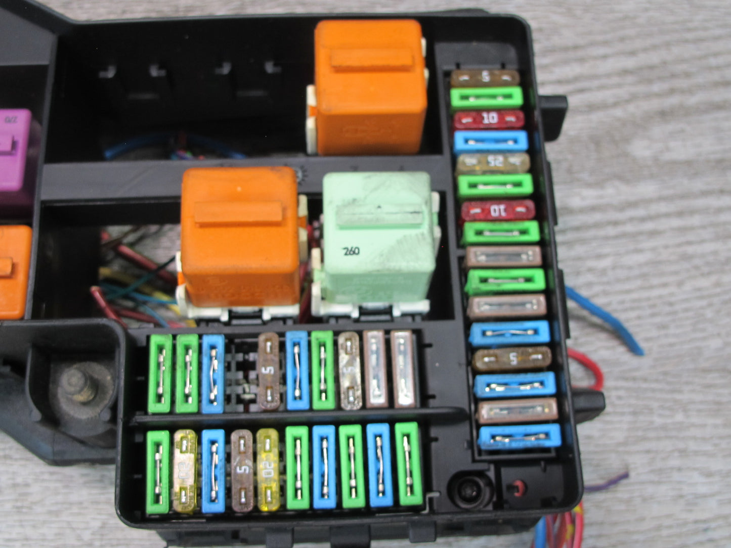 96-02 BMW E36/7 Z3 Under Hood Junction Relay Fuse Box Module 1387590 OEM