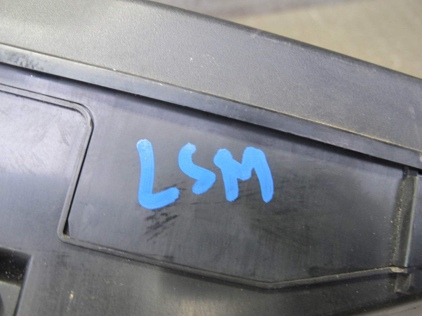 04-06 Lexus UCF30L LS430 Under Hood Junction Relay Fuse Box OEM