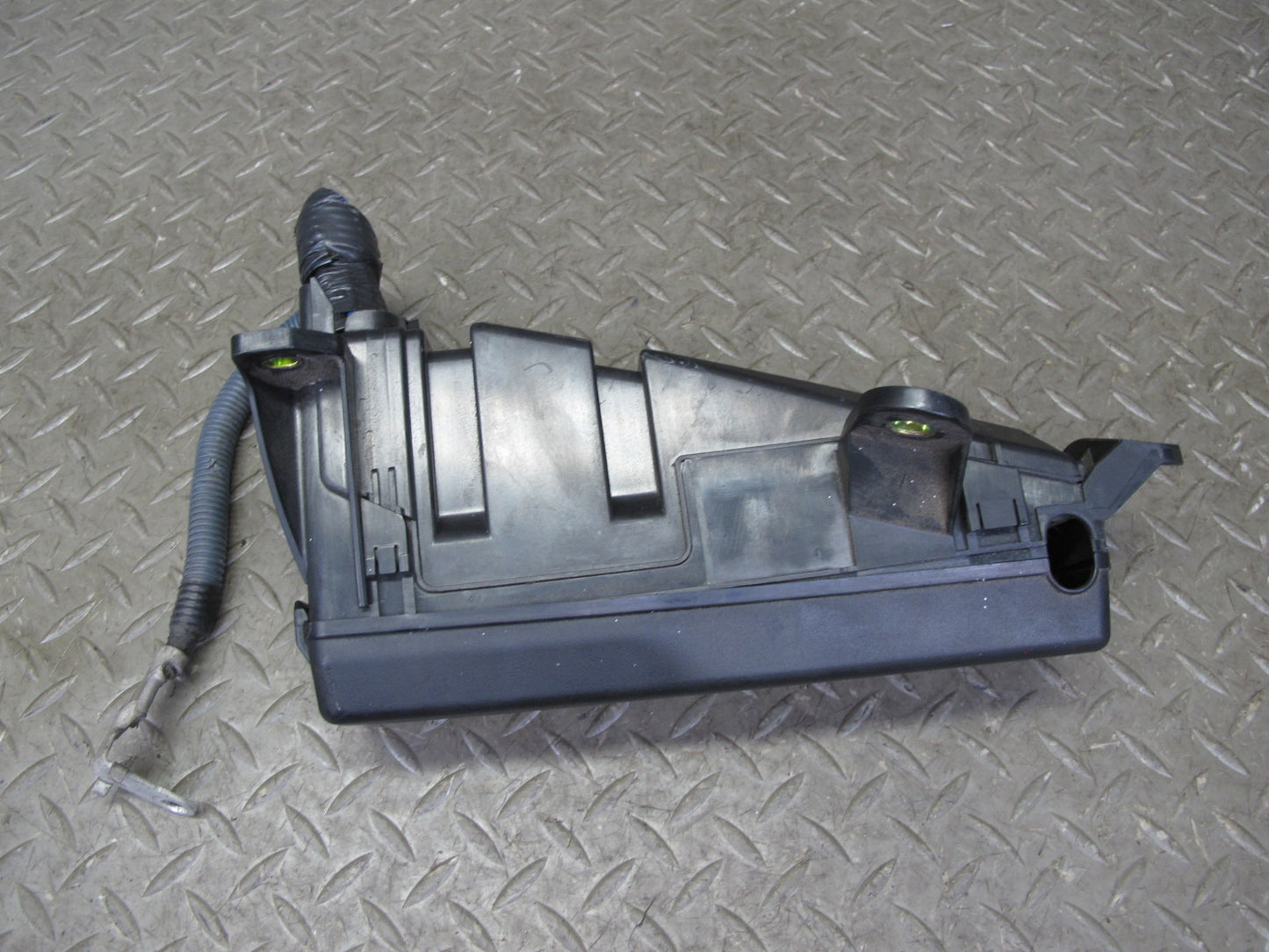 04-06 Lexus UCF30L LS430 Under Hood Junction Relay Fuse Box OEM