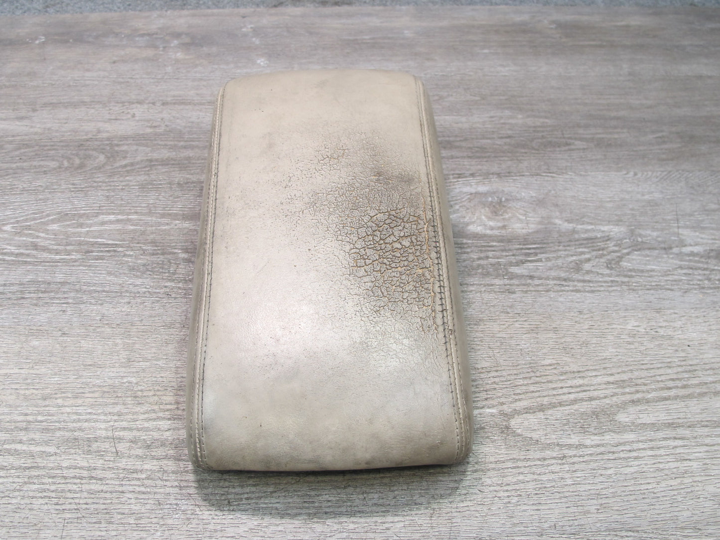 92-00 Lexus JZZ31L SC300 SC400 Front Center Console Armrest Cashmere OEM