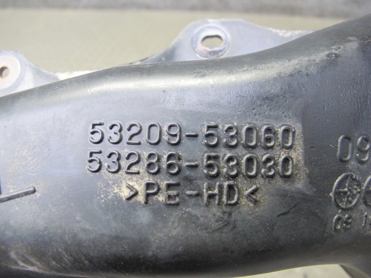 10-15 Lexus IS350 IS250 Convert Front Left & Right Air Intake Duct Pipe Set OEM