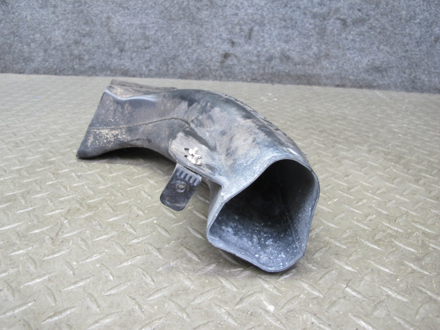 10-15 Lexus IS350 IS250 Convert Front Left & Right Air Intake Duct Pipe Set OEM