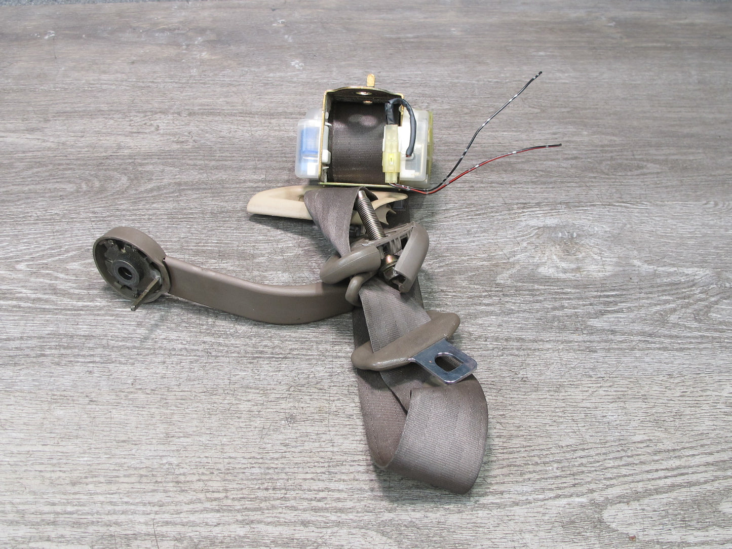 92-96 LEXUS SC300 SC400 FRONT RIGHT & LEFT SIDE SEATBELT RETRACTOR SET OEM