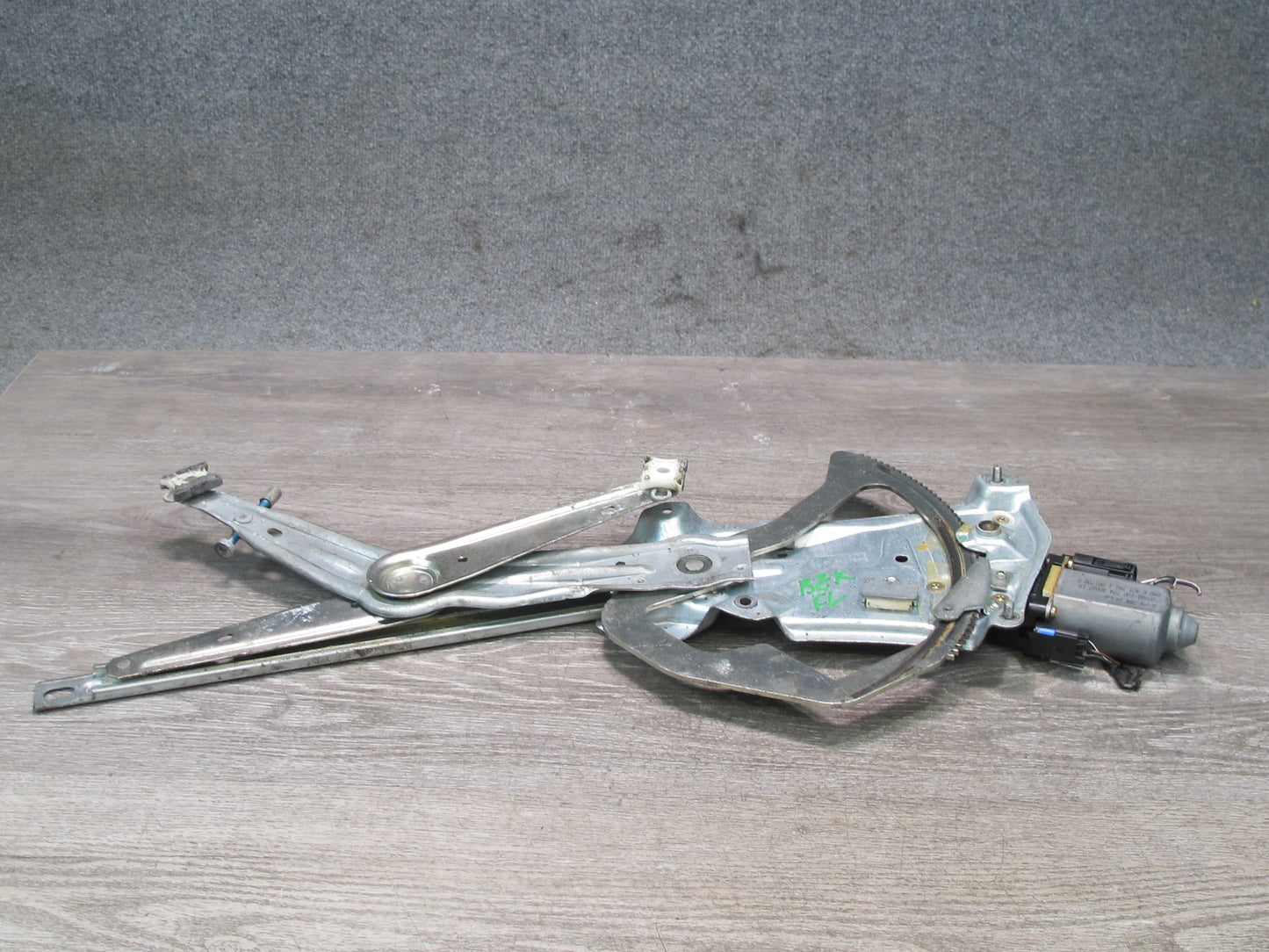 96-02 BMW E36/7 Z3 Roadster Left Driver Door Window Regulator w Motor OEM