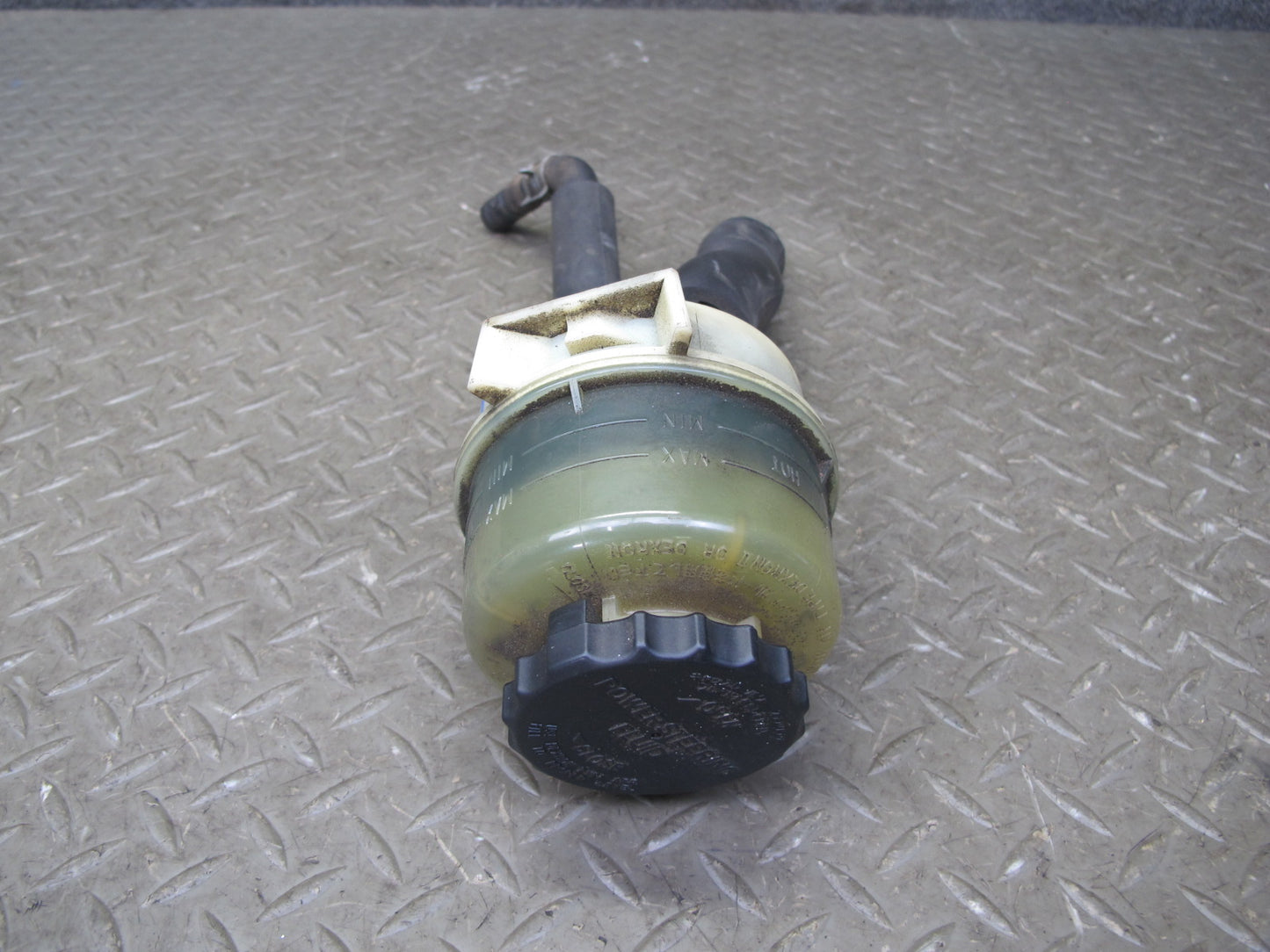 01-06 Lexus UCF30L LS430 Power Steering Fluid Reservoir Bottle Tank w Hoses OEM