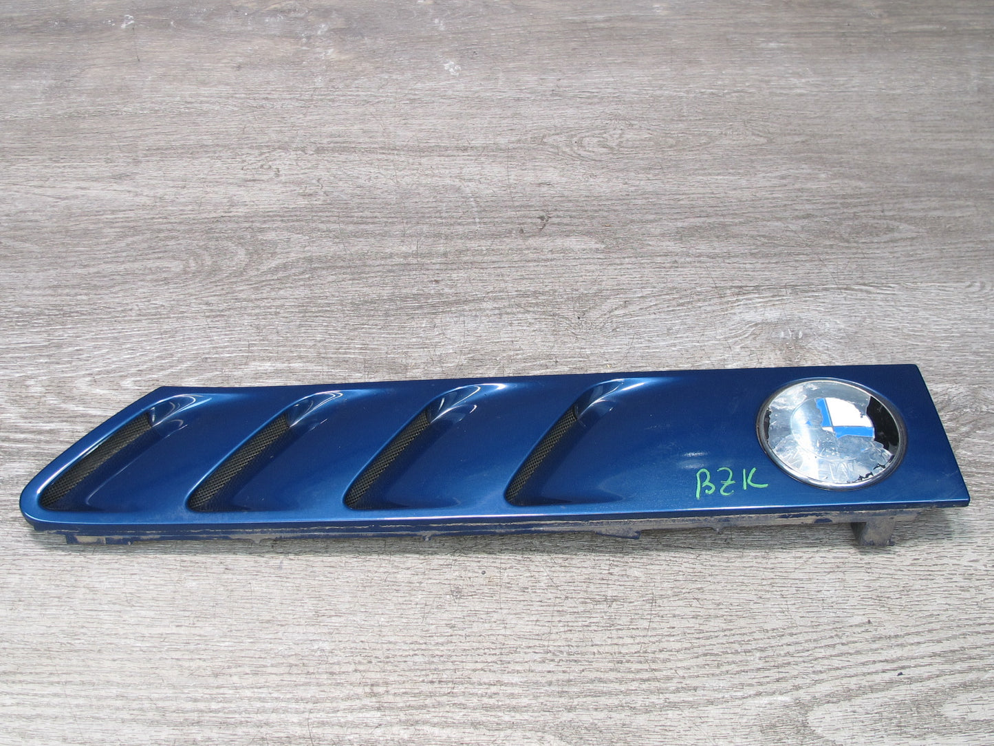 96-02 BMW E36/7 Z3 Set of 2 Front Right & Left Fender Vent Trim Cover Blue OEM