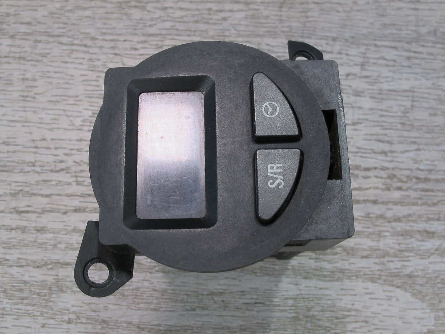 00-02 BMW E36/7 Z3 Onboard Computer Digital Clock Unit 8383661 OEM