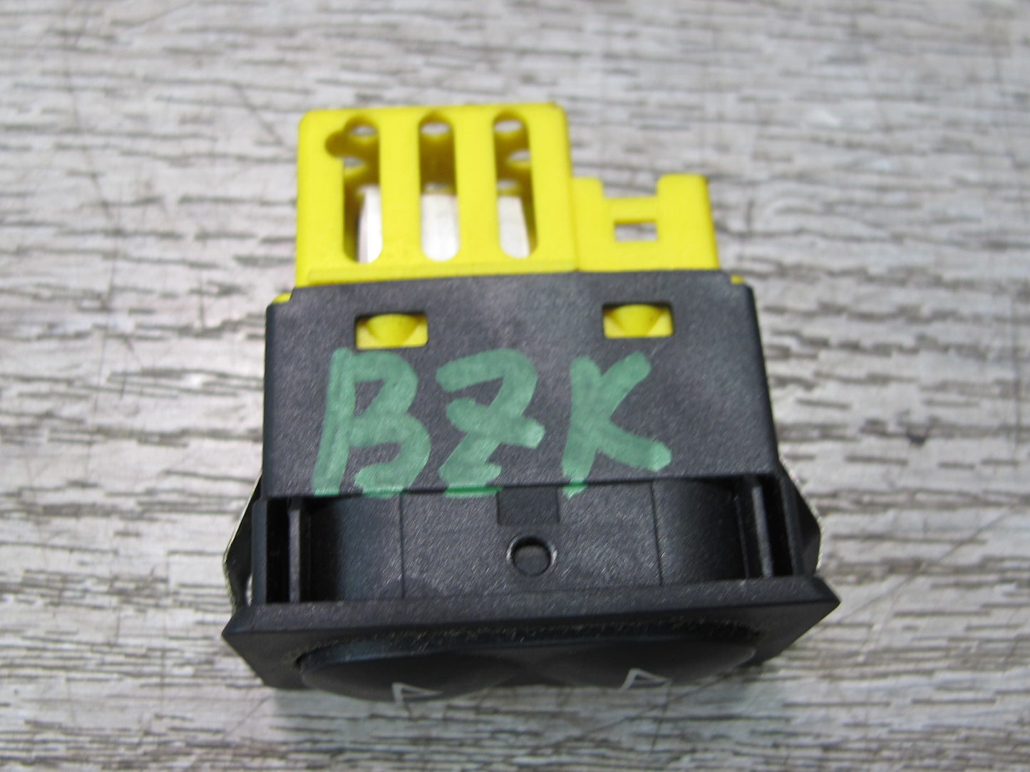 98-02 BMW E36/7 Z3 Roadster Folding Roof TOP Control Switch Button 2496302 OEM
