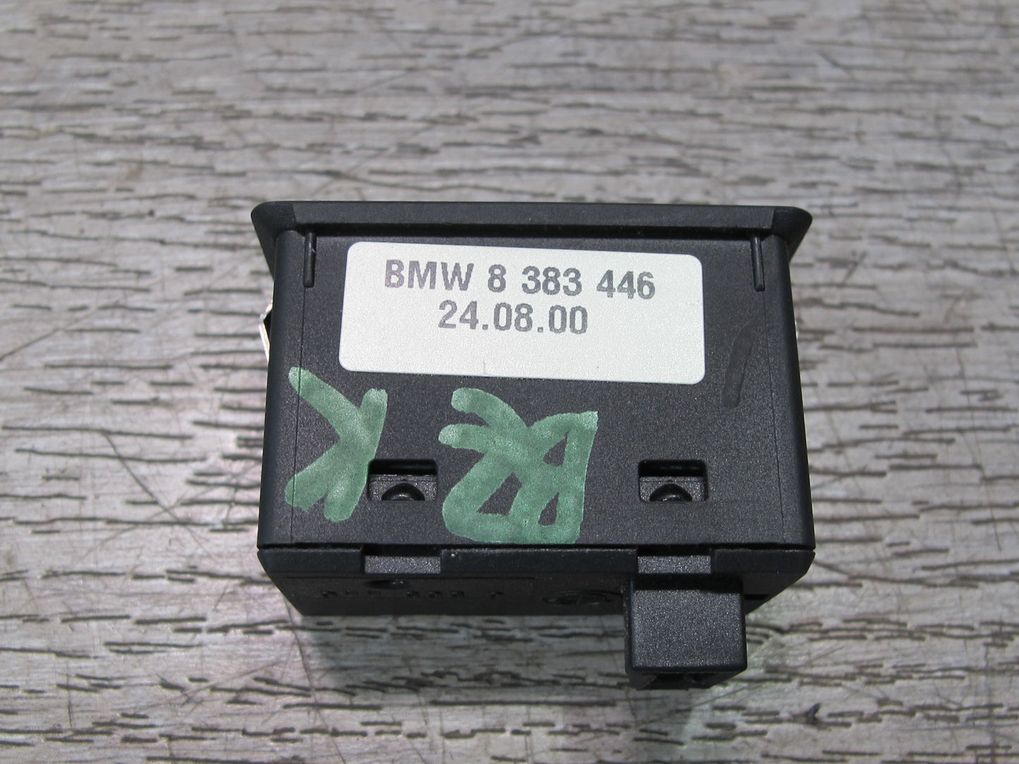 00-02 BMW E36/7 Z3 DSC Dynamic Stability Control Button Switch 8383446 OEM