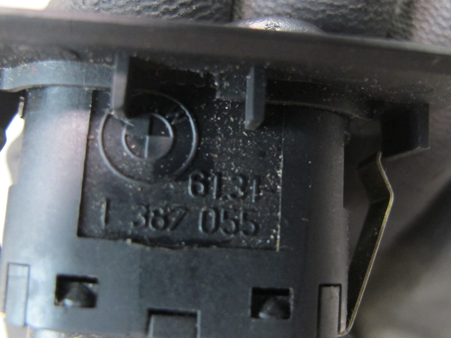 96-02 BMW E36 E36/7 Z3 Fog Light Lamp Switch Button 1387055 OEM