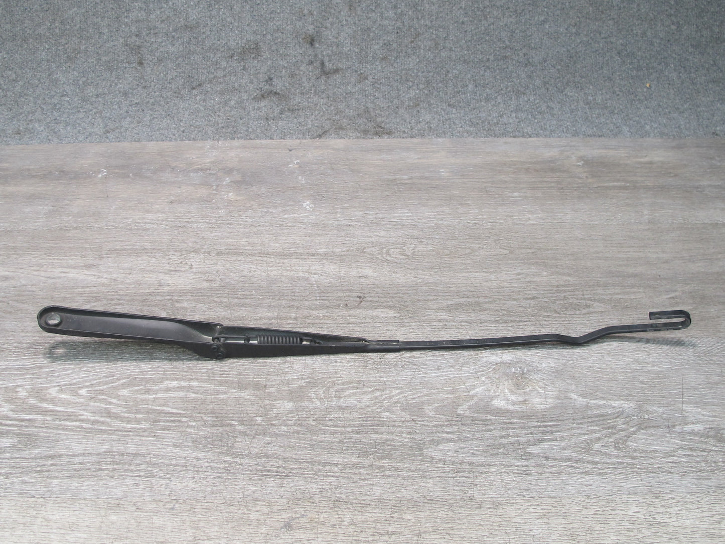 96-02 BMW E36/7 Z3 Set of 2 Front Left & Right Windshield Wiper Arm OEM