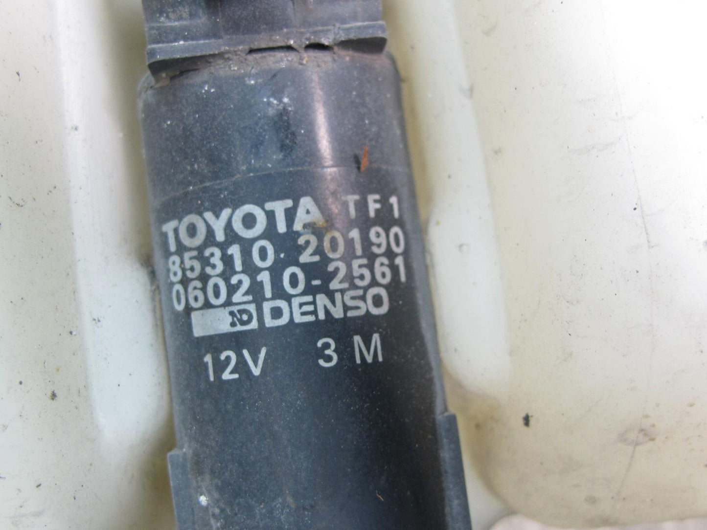 1992 Lexus SC400 SC300 Windshield Washer Fluid Reservoir Tank w Pump Assy OEM