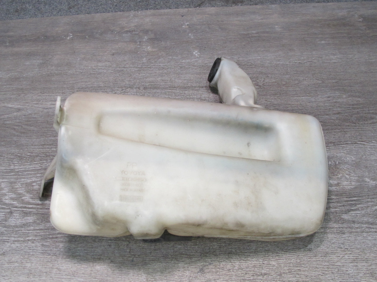 1992 Lexus SC400 SC300 Windshield Washer Fluid Reservoir Tank w Pump Assy OEM
