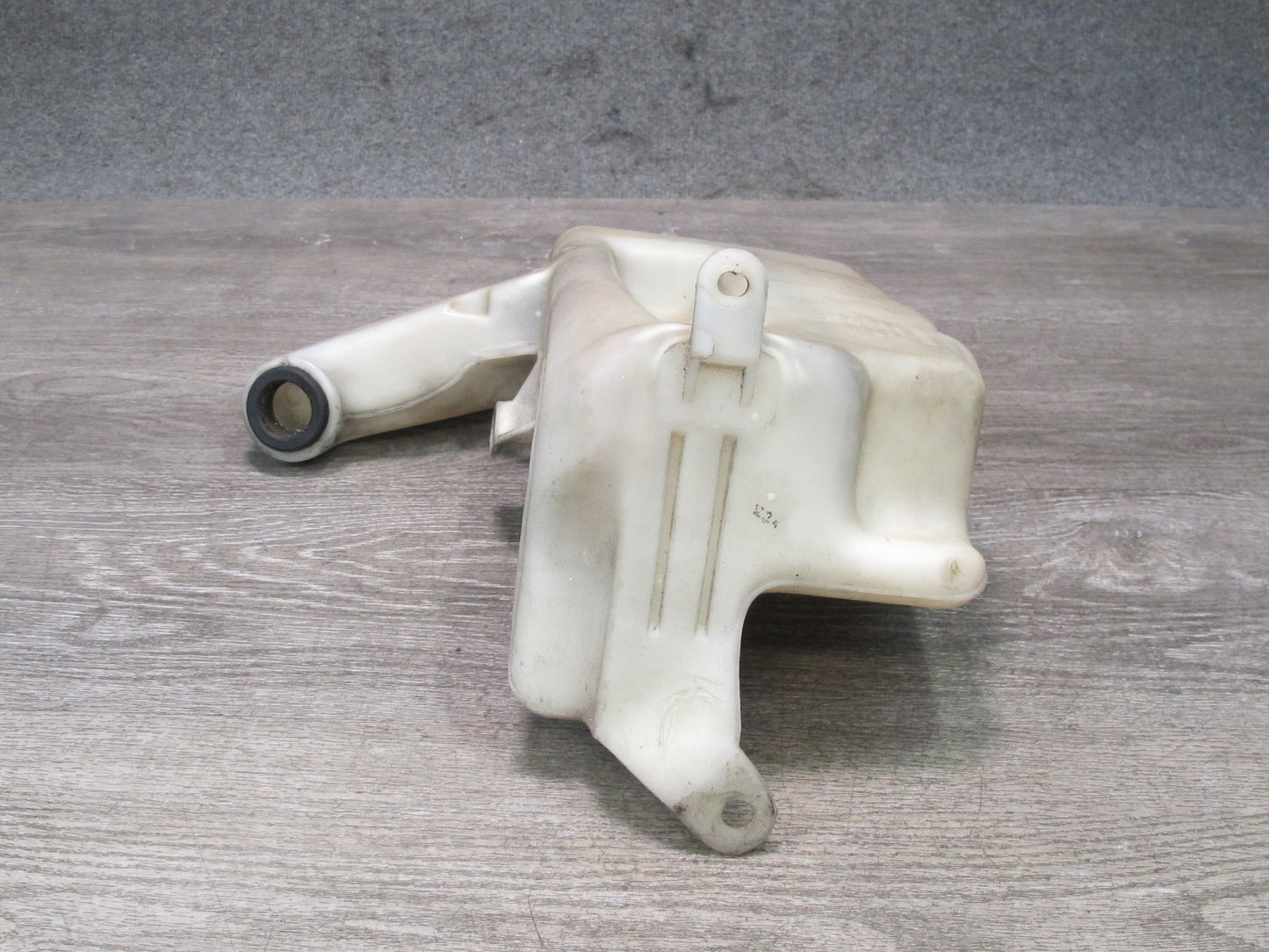 1992 Lexus SC400 SC300 Windshield Washer Fluid Reservoir Tank w Pump Assy OEM
